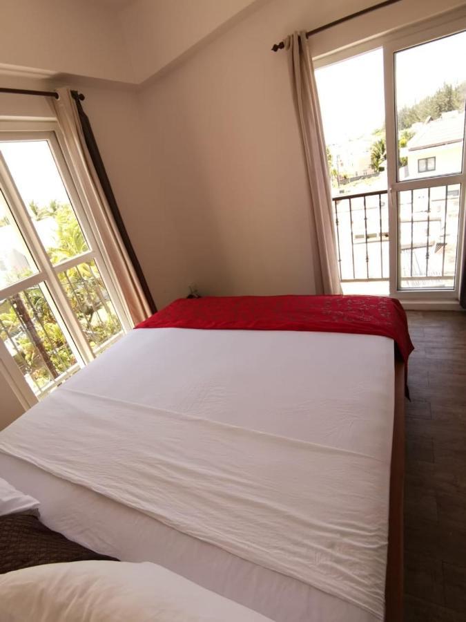 Rayon Vert Bleuphorie Beach Apartment Flic-en-Flacq 外观 照片