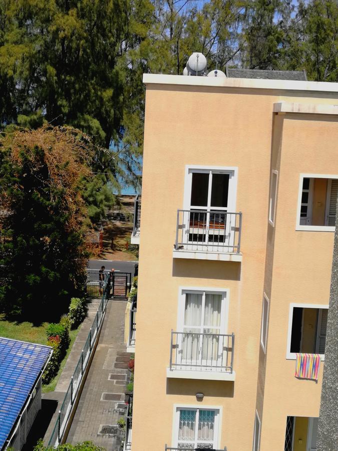 Rayon Vert Bleuphorie Beach Apartment Flic-en-Flacq 外观 照片